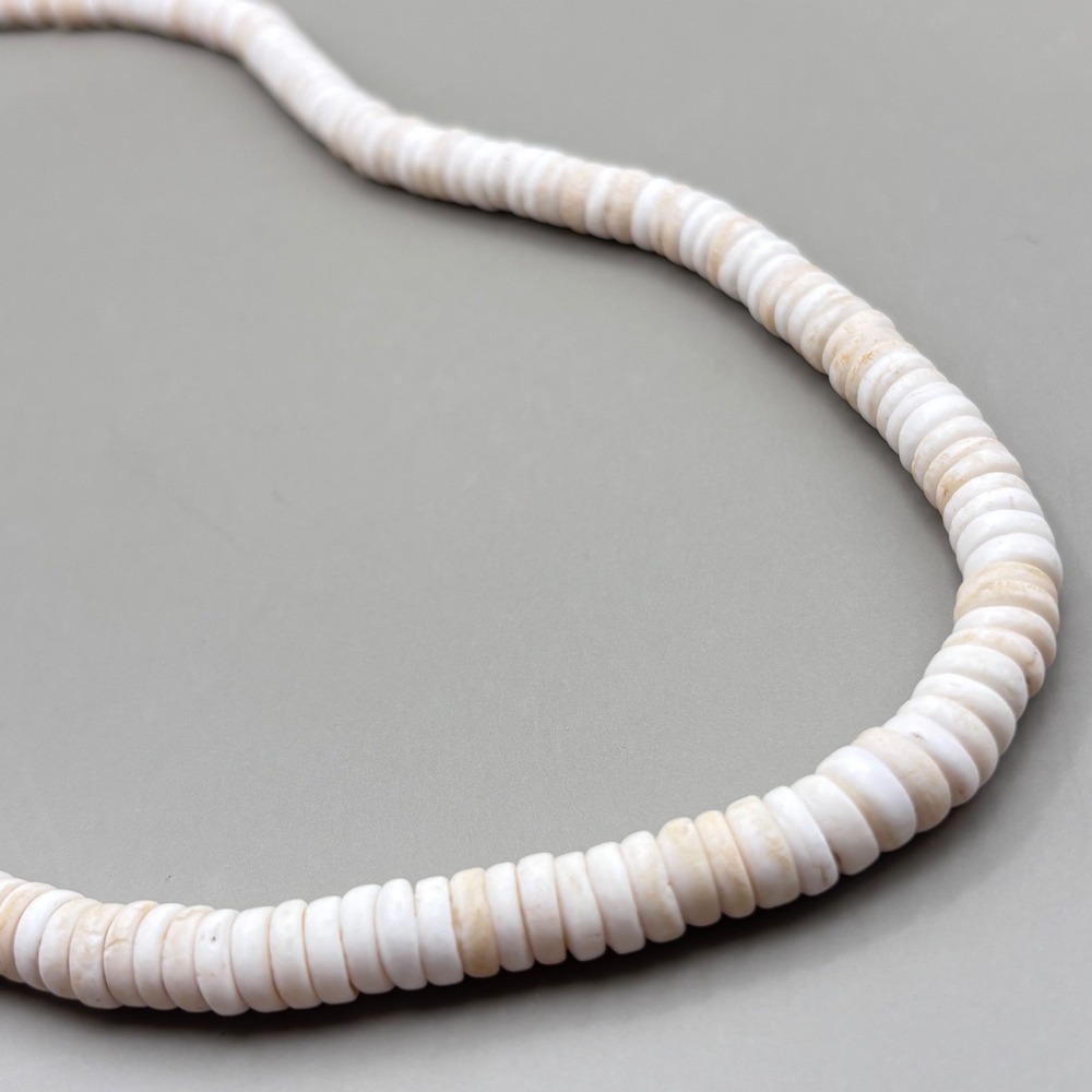 Vtg Hawaiian Puka Shell Beaded Necklace Beach Jewelry Surf 19.25 - Picture 2 of 8